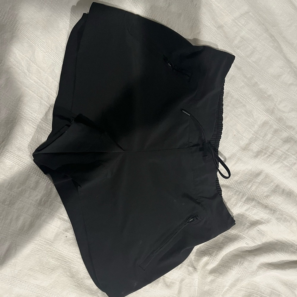Size 4, Athleta shorts
